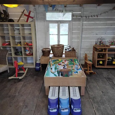 Domaine Pagel Nature Piscine Chauffee Vaste Jardin Avec Activites Enfants Apartman