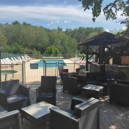 Domaine Pagel Nature Piscine Chauffée Vaste Jardin Avec Activités Enfants * Catus (Lot)